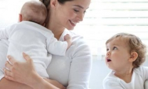 六步婴儿抚触法 提高宝宝免疫力